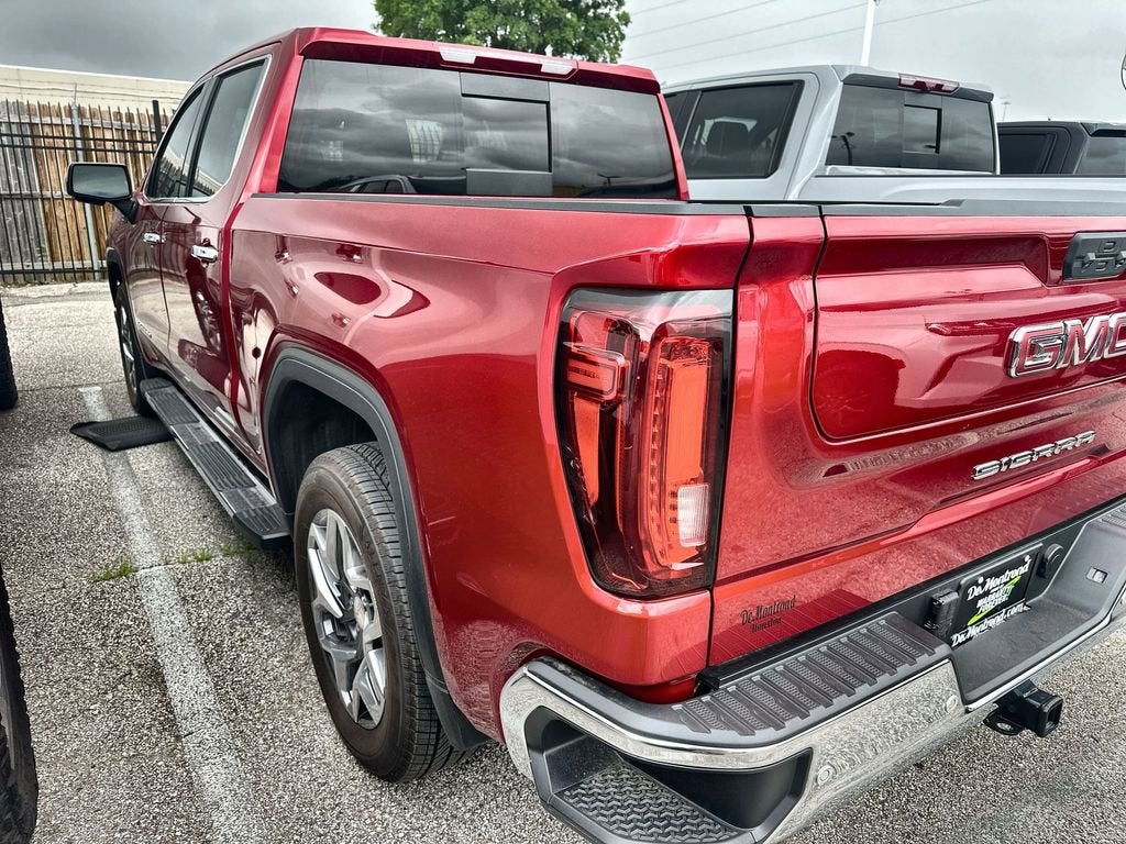 2025 GMC Sierra 1500 SLT