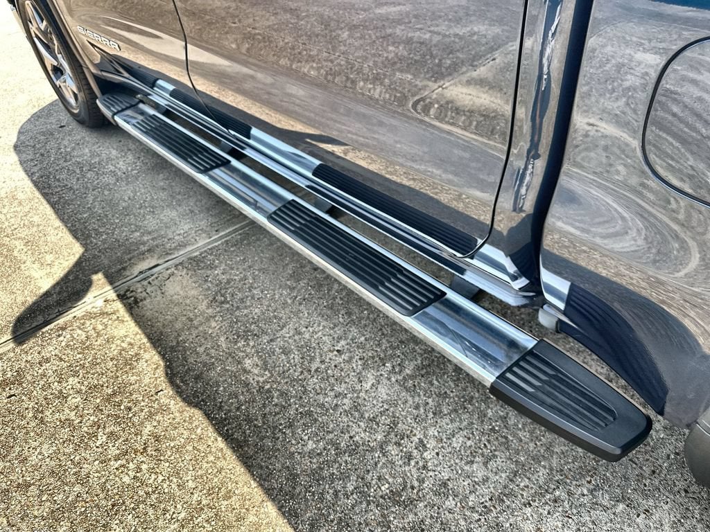 2022 GMC Sierra 1500 SLT - Photo 13