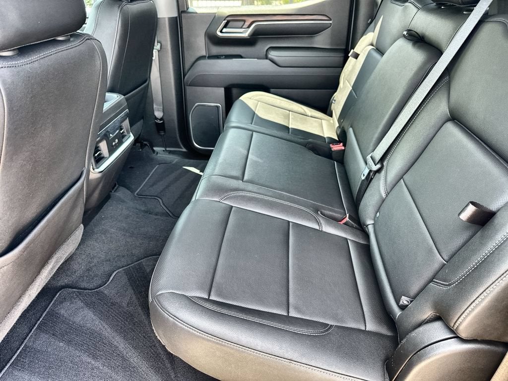 2022 GMC Sierra 1500 SLT - Photo 16