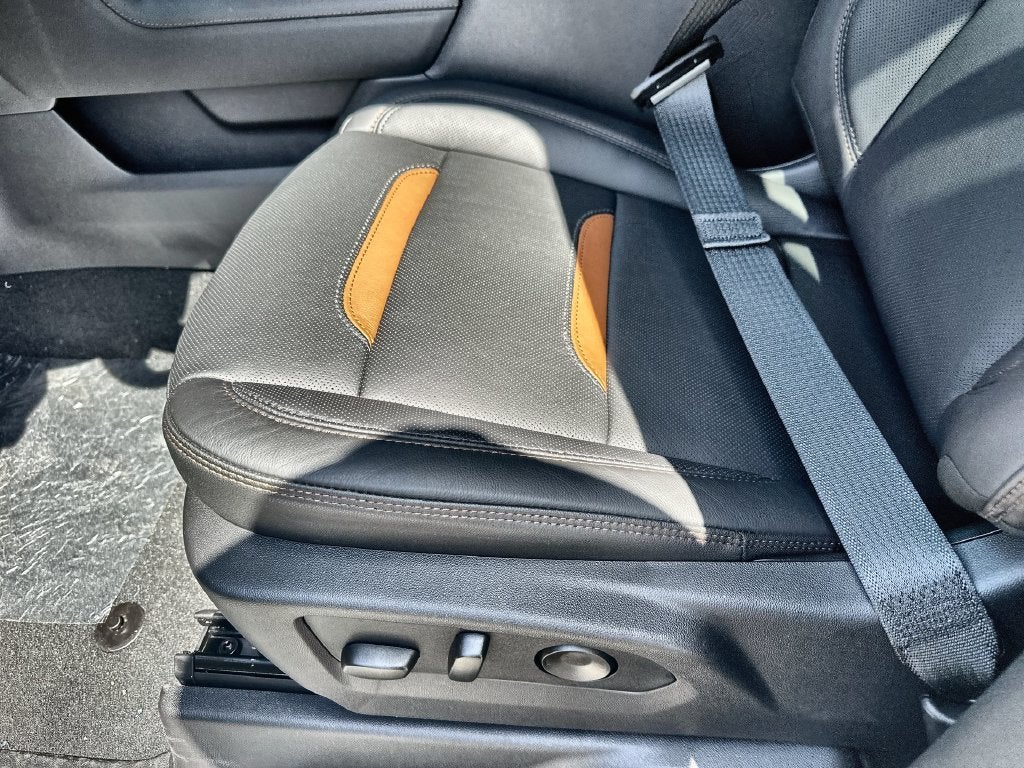 2026 GMC Sierra 1500 AT4 - Photo 25