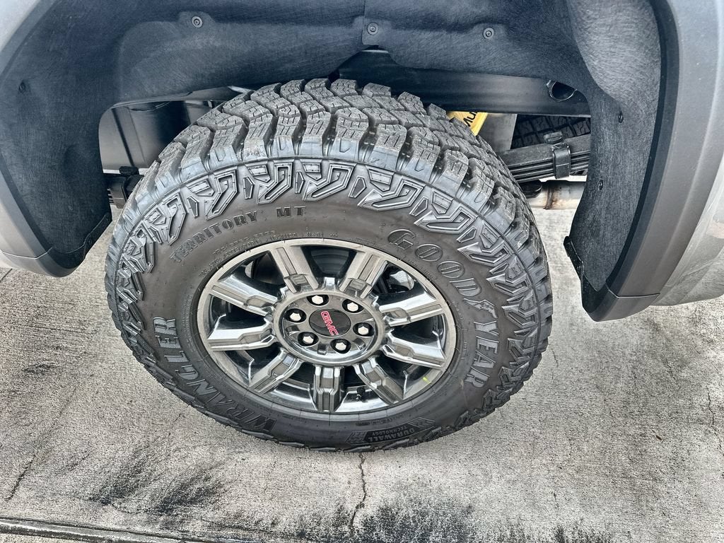 2026 GMC Sierra 1500 AT4X - Photo 12