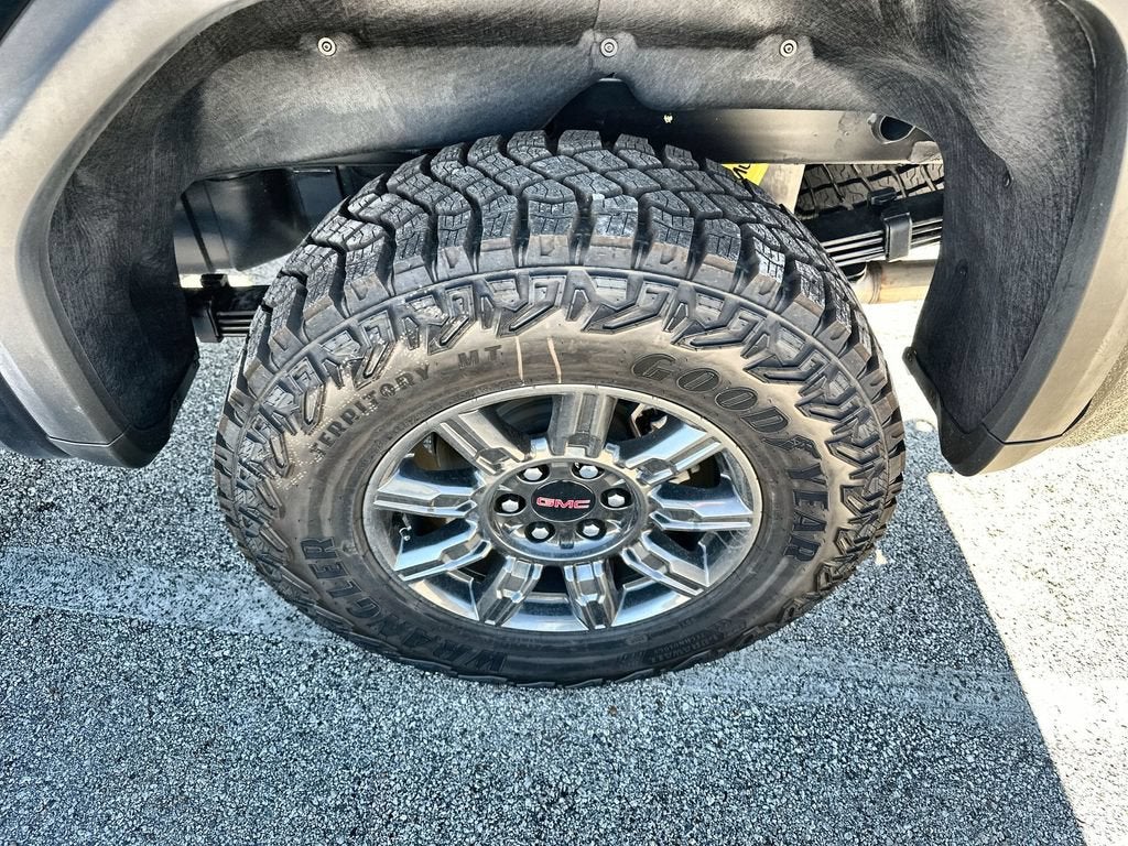 2026 GMC Sierra 1500 AT4X - Photo 12
