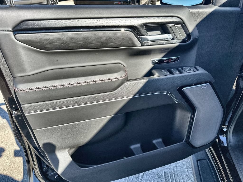 2026 GMC Sierra 1500 AT4X - Photo 21