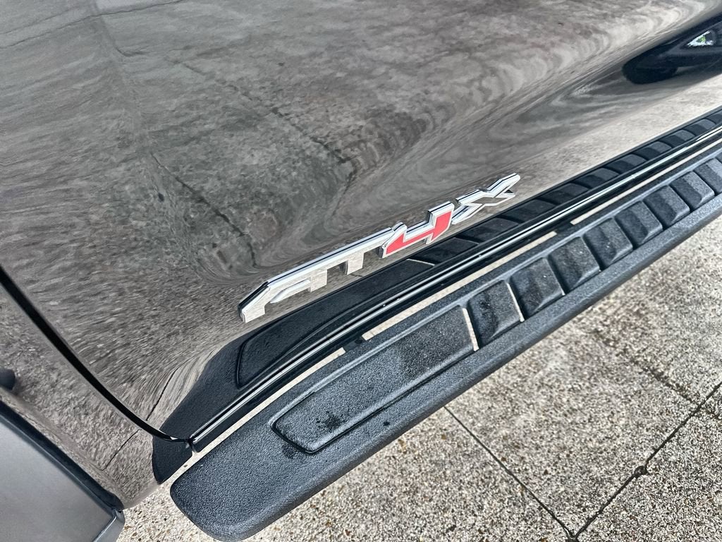 2023 GMC Sierra 1500 AT4X