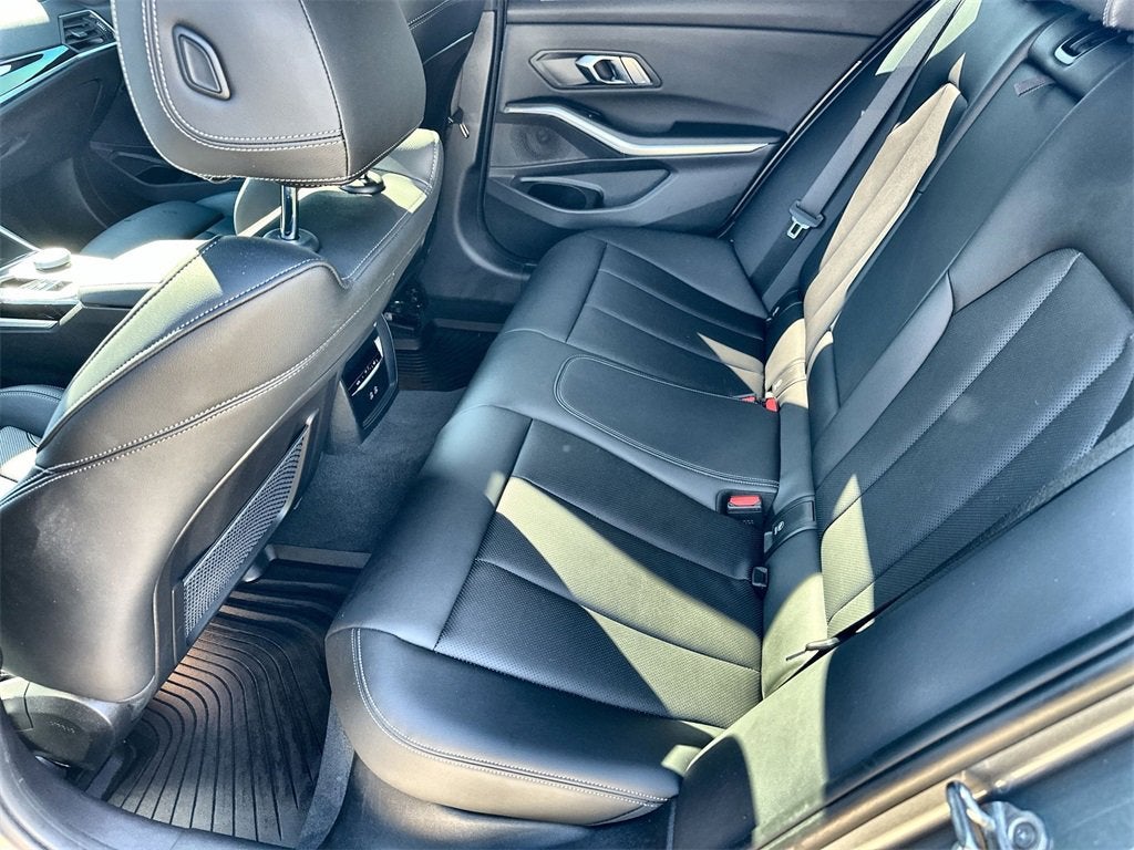 2023 BMW 3 Series 330i