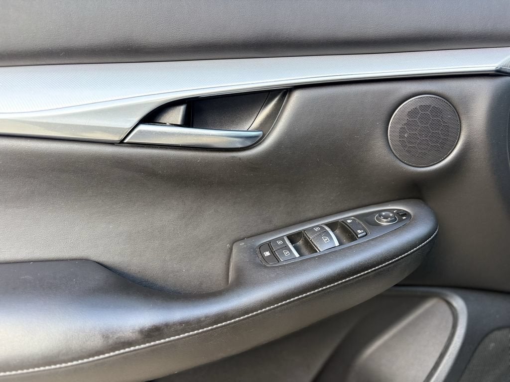 2021 INFINITI QX50 LUXE