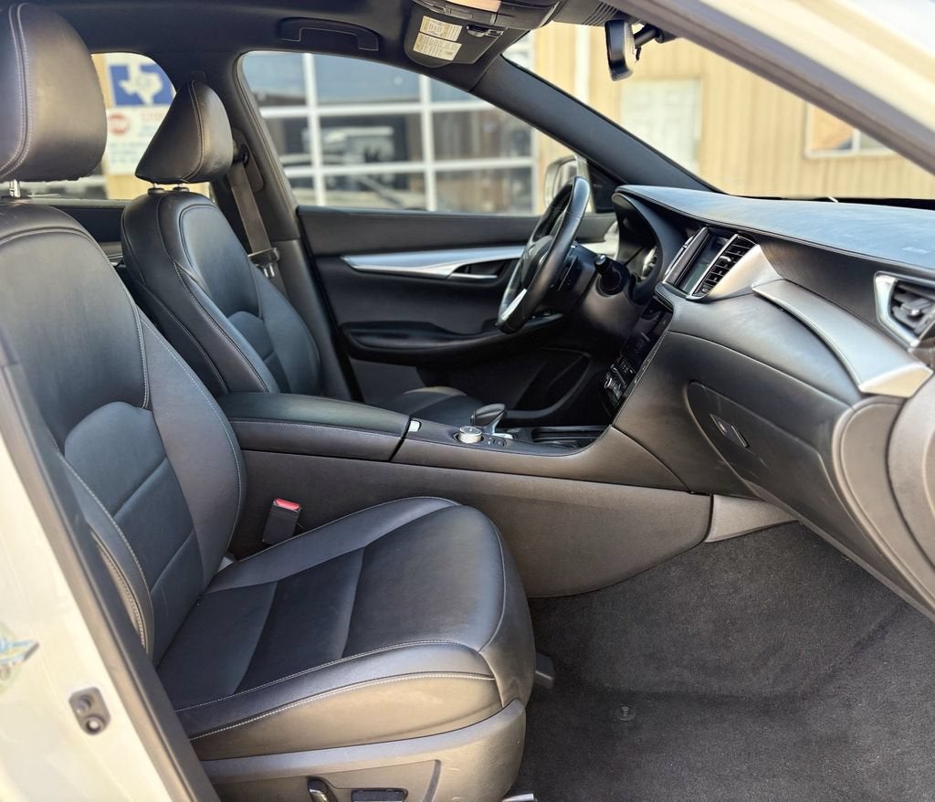 2021 INFINITI QX50 LUXE