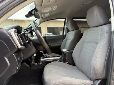 2022 Toyota Tacoma 4WD SR