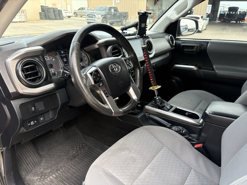 2022 Toyota Tacoma 4WD SR