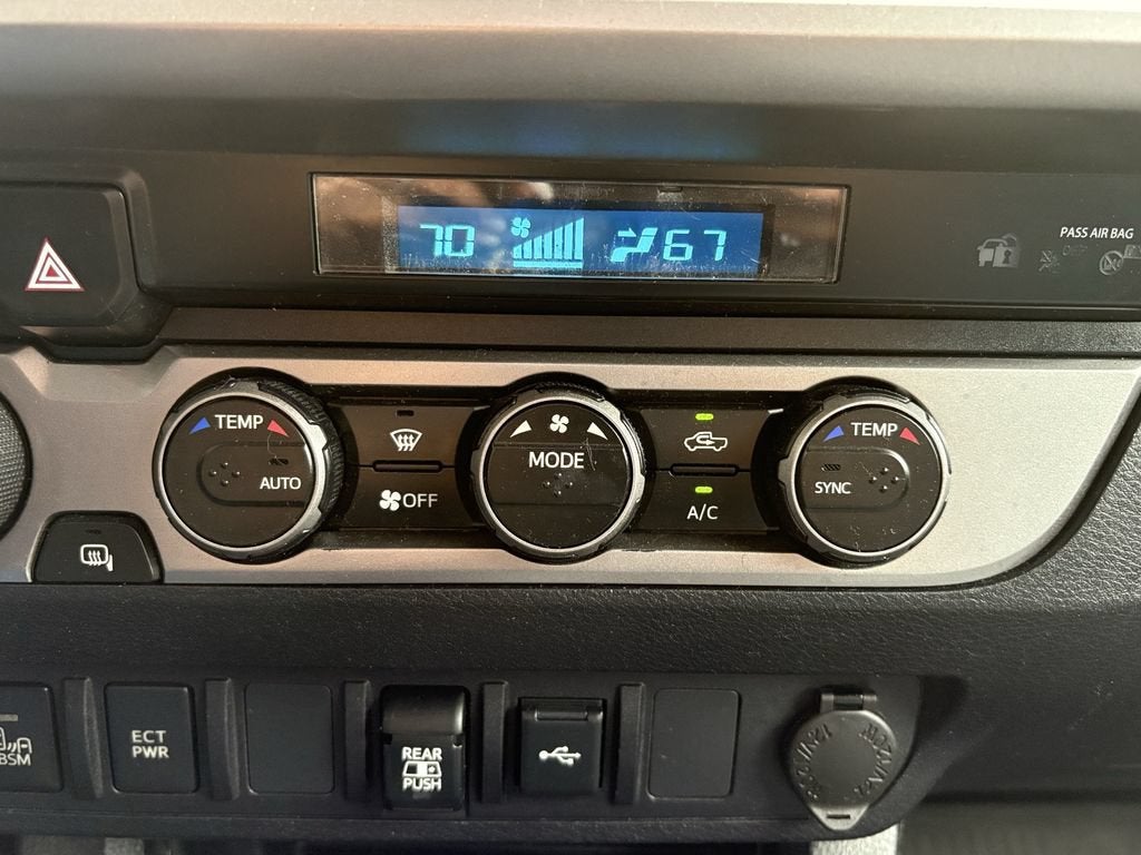 2022 Toyota Tacoma 4WD SR