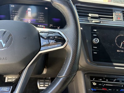 2023 Volkswagen Tiguan SE R-Line Black