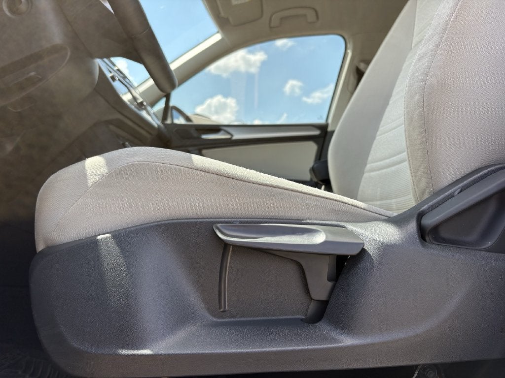 2023 Volkswagen Tiguan S