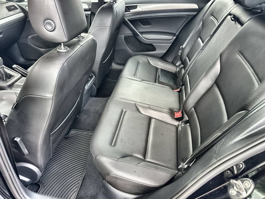 2017 Volkswagen Golf S