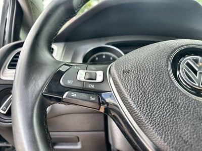 2017 Volkswagen Golf S