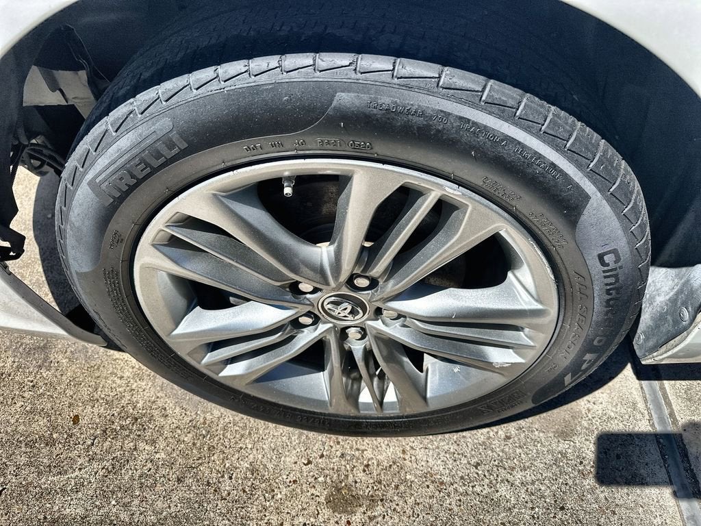 2016 Toyota Camry XLE