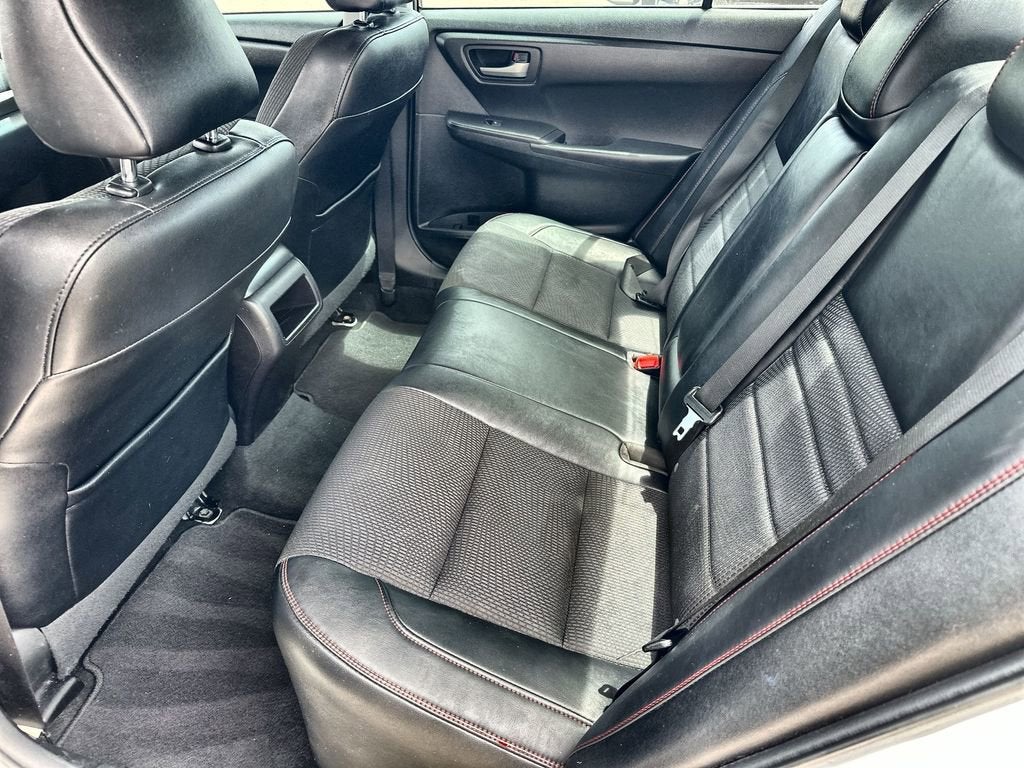 2016 Toyota Camry XLE