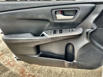 2016 Toyota Camry XLE