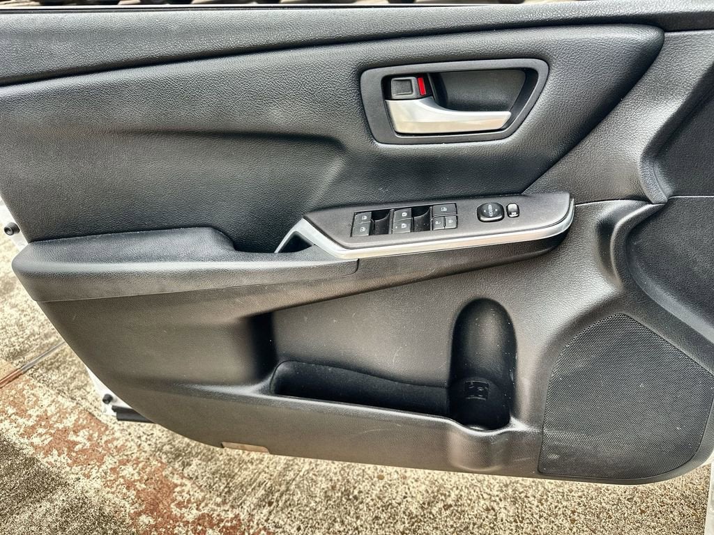 2016 Toyota Camry XLE