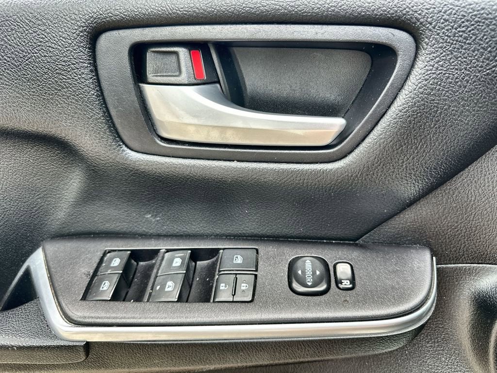 2016 Toyota Camry XLE