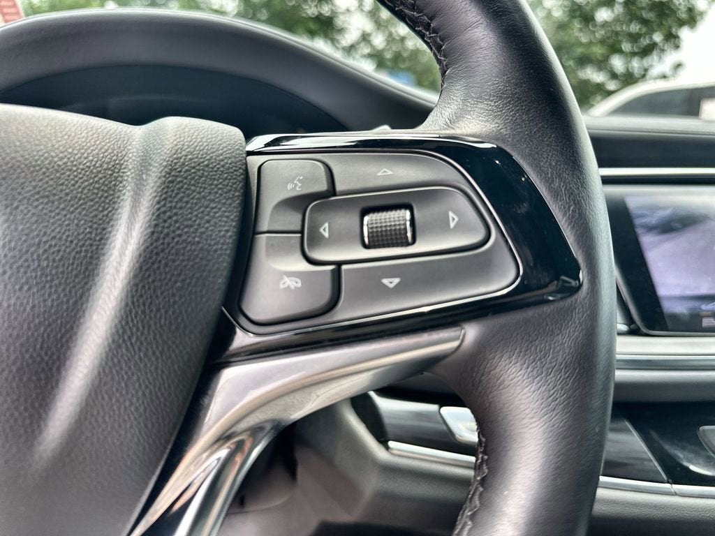 2022 Buick Enclave Essence