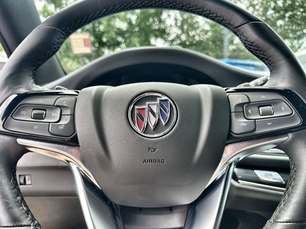 2022 Buick Enclave Essence
