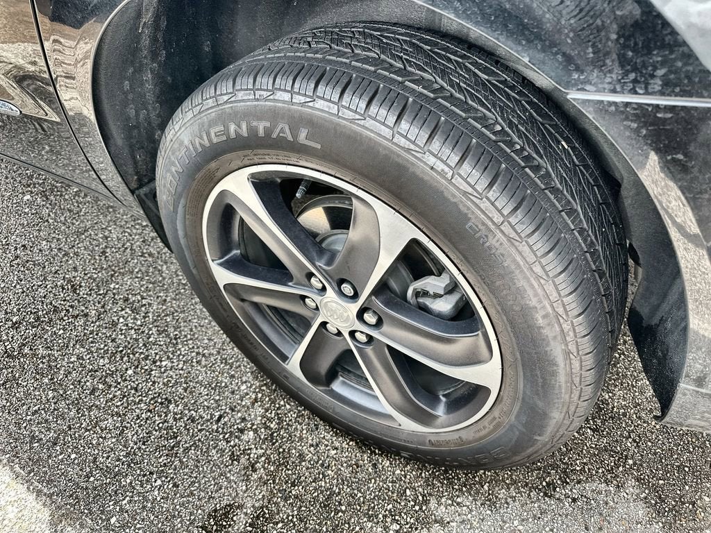 2022 Buick Enclave Essence