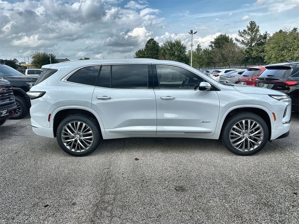 2026 Buick Enclave Avenir