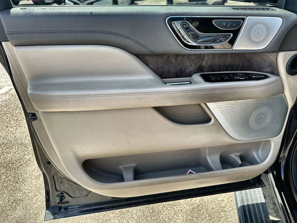 2022 Lincoln Navigator Reserve