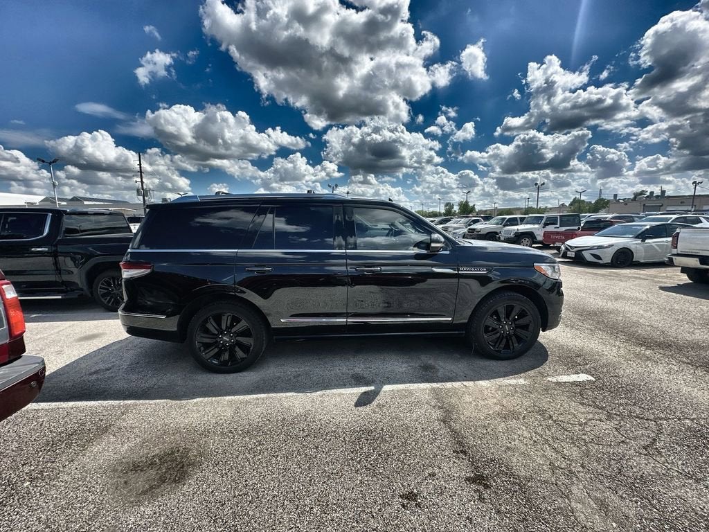 2022 Lincoln Navigator Reserve