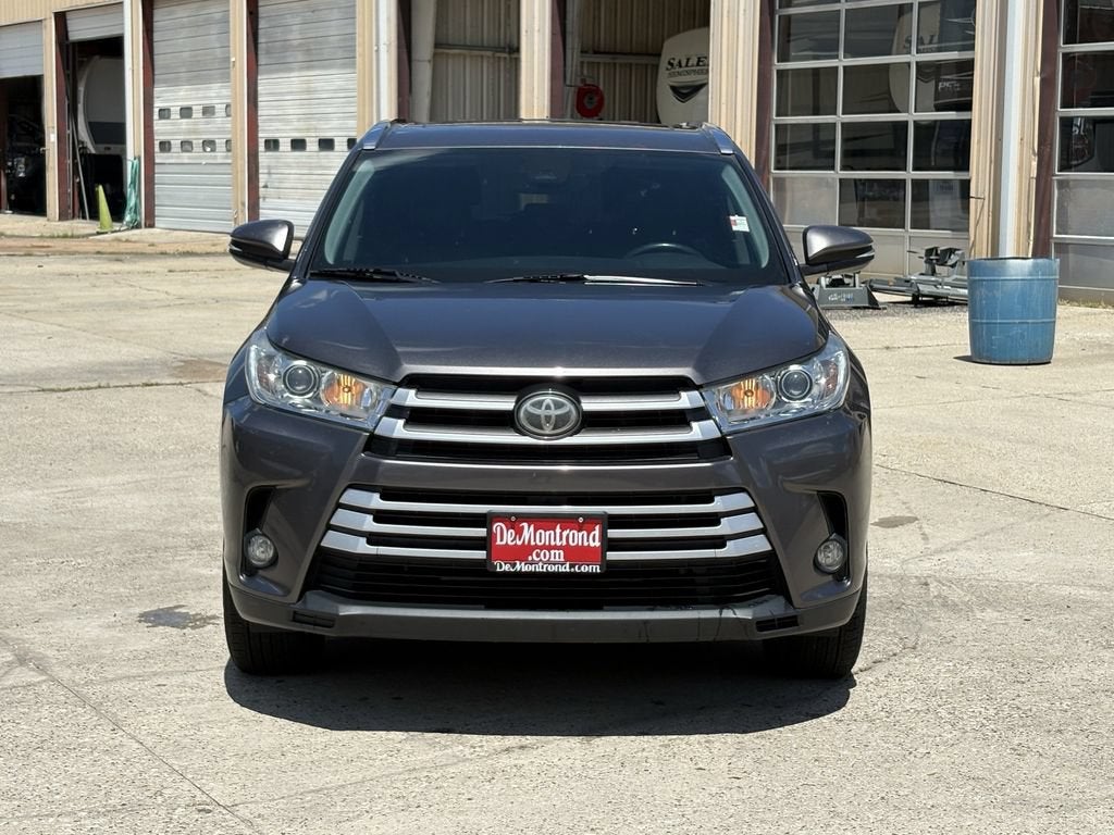 2019 Toyota Highlander SE