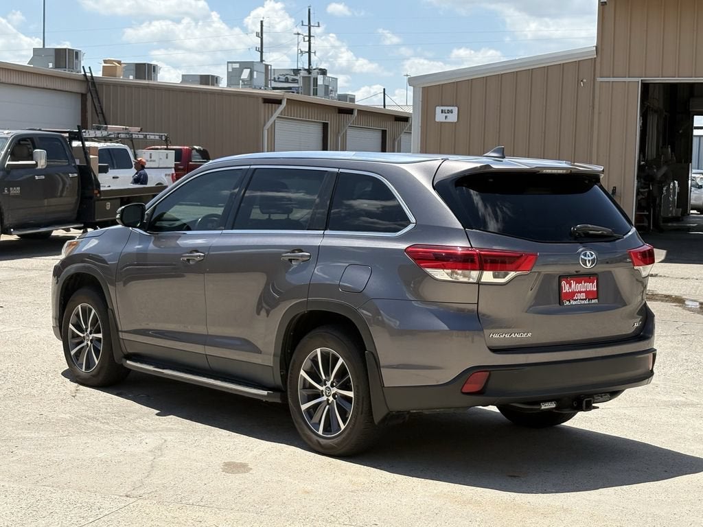 2019 Toyota Highlander SE