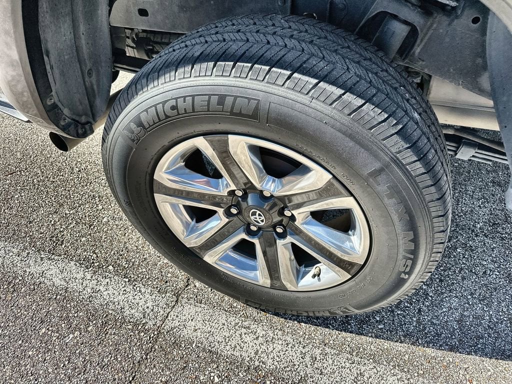 2018 Toyota Tacoma SR5