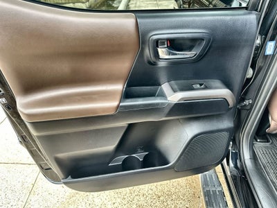 2018 Toyota Tacoma SR5