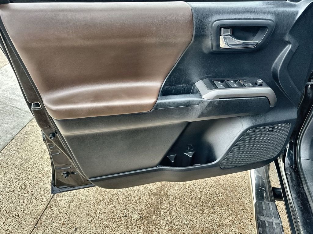 2018 Toyota Tacoma SR5