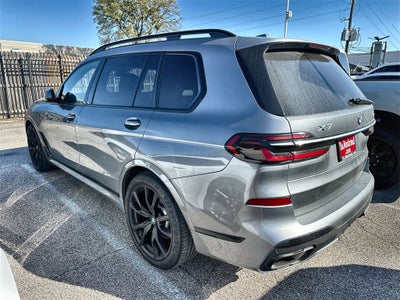 2023 BMW X7 xDrive40i