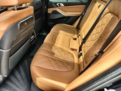 2025 BMW X5 M60i