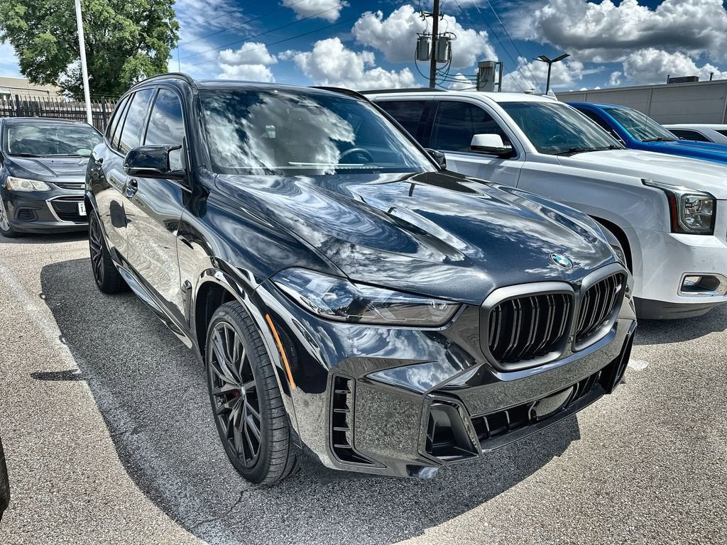 2025 BMW X5 M60i