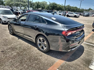 2022 Kia K5 EX