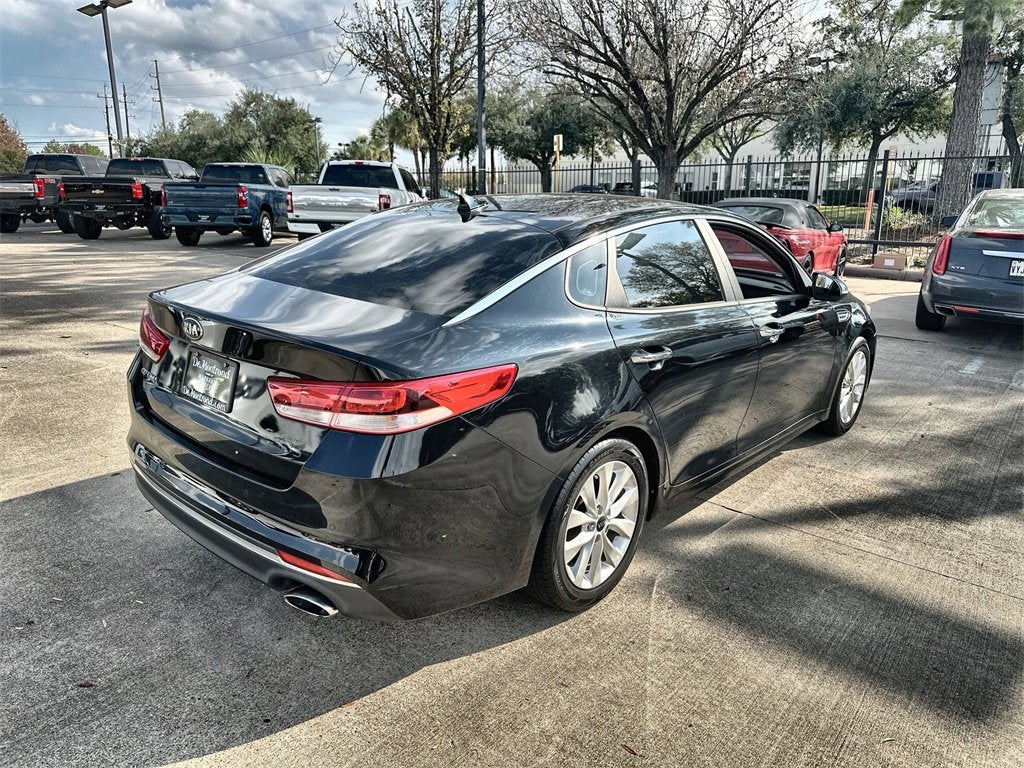 2018 Kia Optima LX