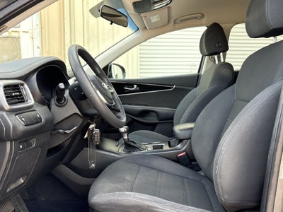2020 Kia Sorento LX V6