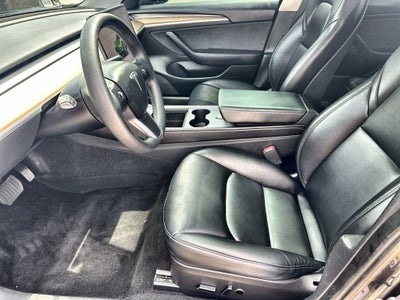 2023 Tesla Model 3 RWD