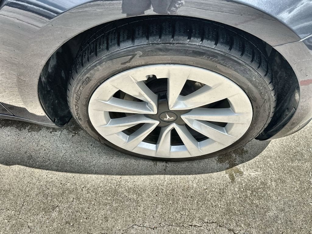 2023 Tesla Model 3 RWD