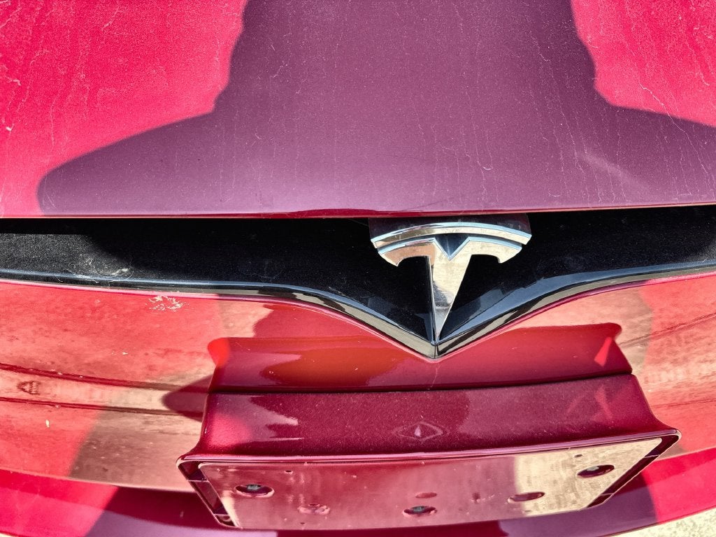 2022 Tesla Model S Plaid