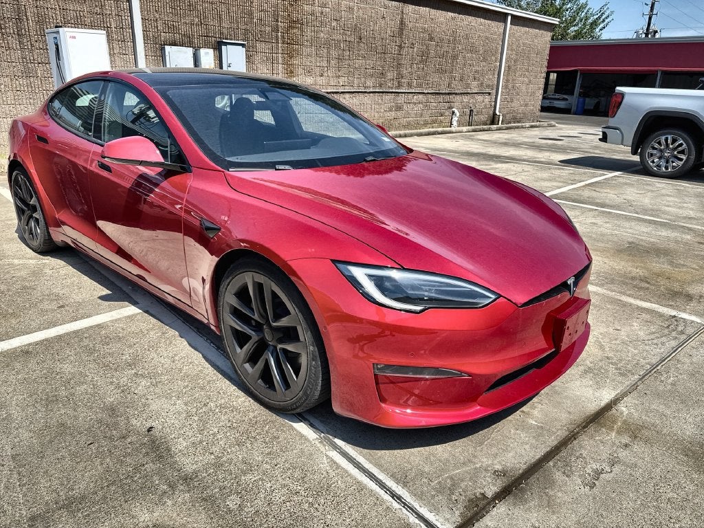 2022 Tesla Model S Plaid