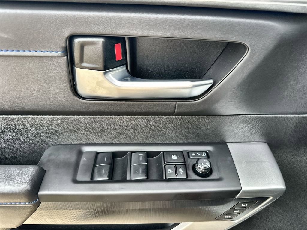 2024 Toyota Sequoia SR5