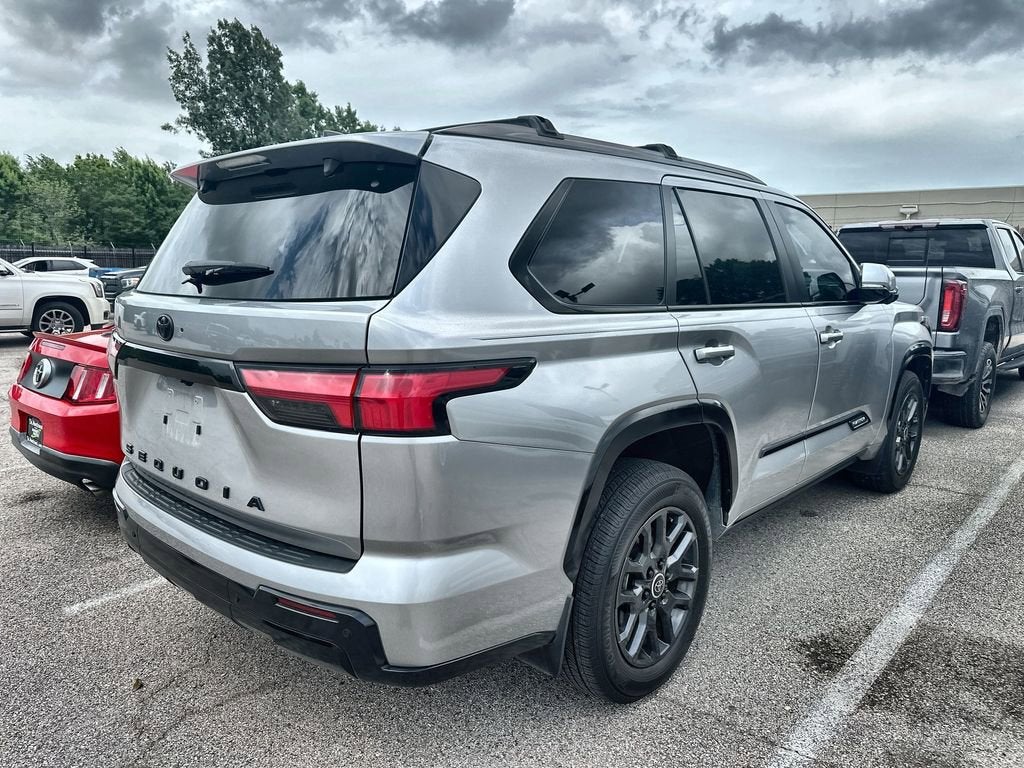 2024 Toyota Sequoia SR5