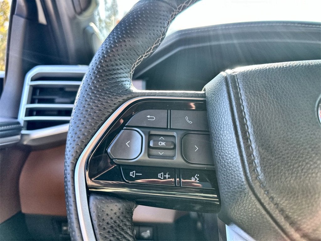 2025 Toyota Sequoia SR5