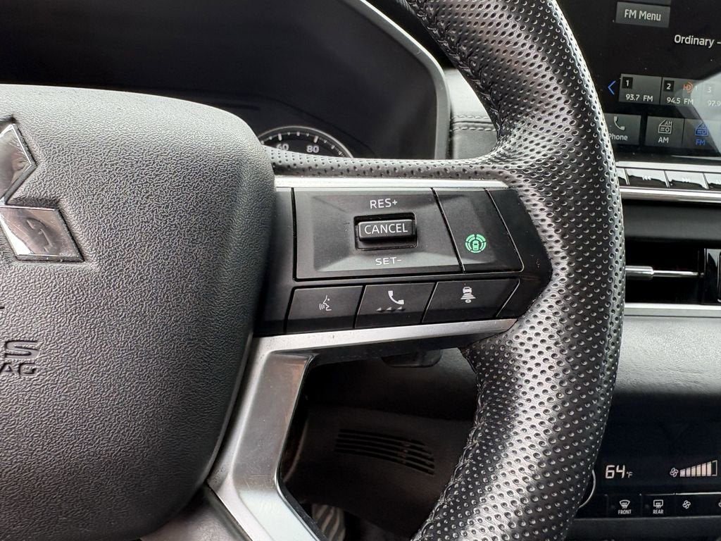 2022 Mitsubishi Outlander SE