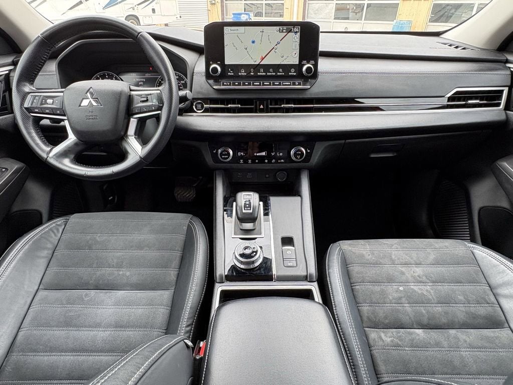 2022 Mitsubishi Outlander SE