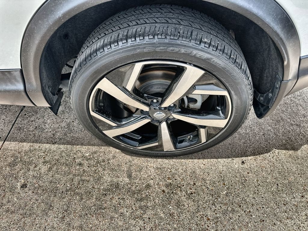 2021 Nissan Rogue Sport SL